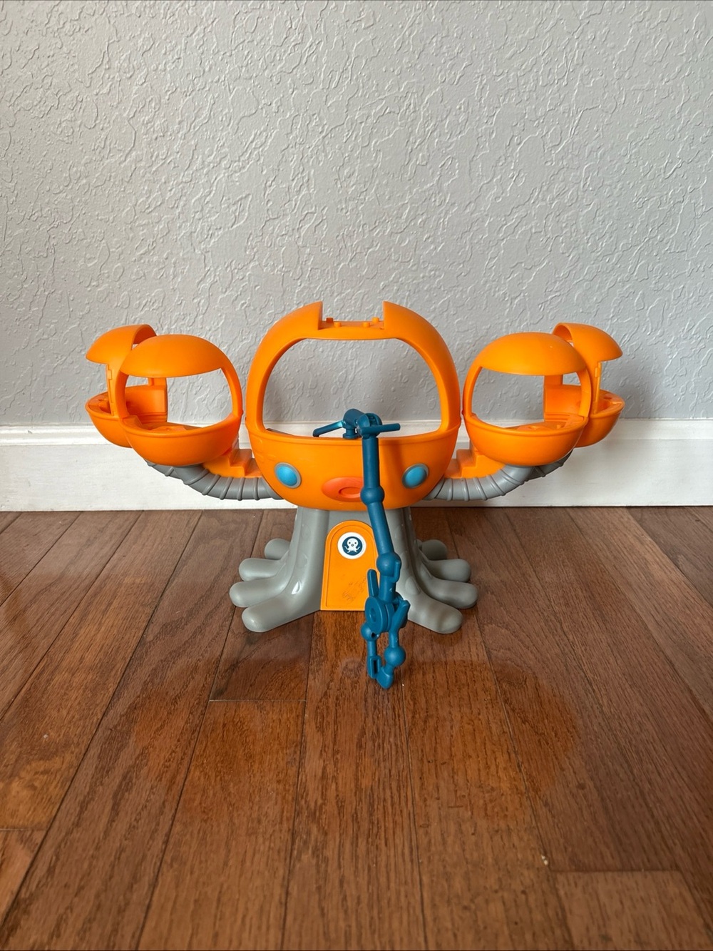 Octonauts Above and Beyond Octopod Playset INCOMPLETE